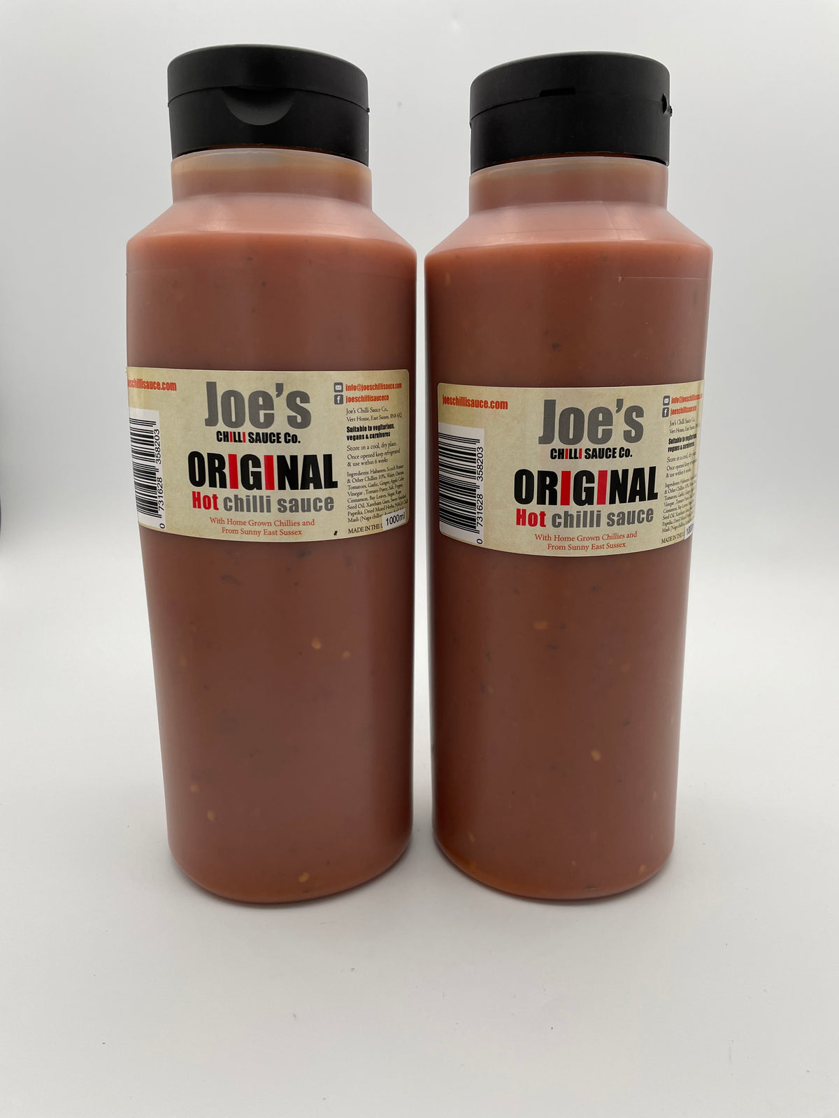 Joe's Original Chilli Sauce: FOOD SERVICE SIZE: 2x1000ml SQUEEZY BOTTLES